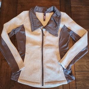 Betsy Johnson Zip Up Athletic Jacket Grey Size Medium Workout Yoga Warmup